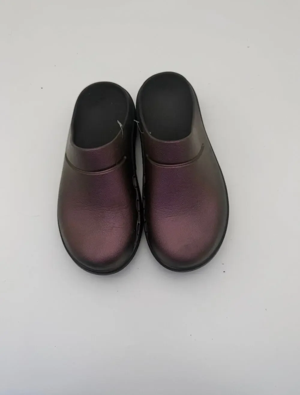 OOFOS Womens Recovery Clogs Metallic M5/W7